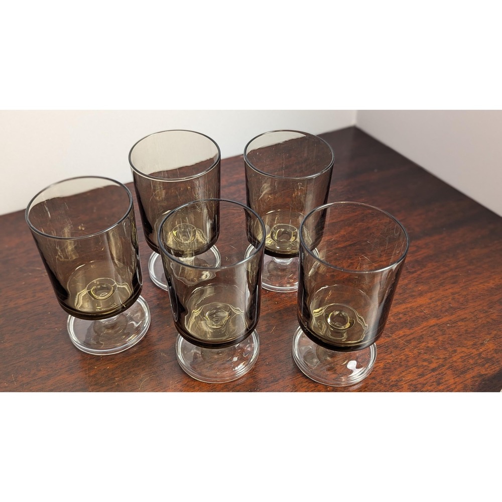 Vintage Smoked Brown Wine‎ Glasses Set of 5 French Mid Century Barware Goblets - Picture 5 of 7